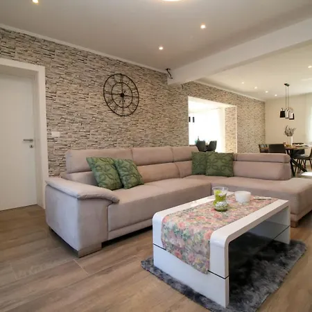 Apartman Nerlovic Poreč Exterior foto