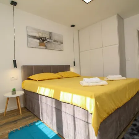 Apartman Nerlovic Poreč Exterior foto